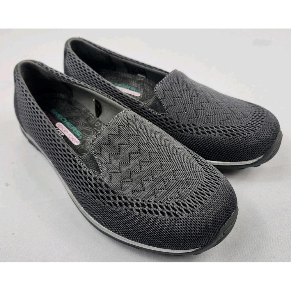Skechers Womens 7.5 M Relaxed Fit  Memory Foam Loafers Flats Slip On Shoes Gray